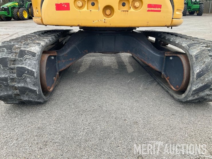 2019-deere-30g-image-20