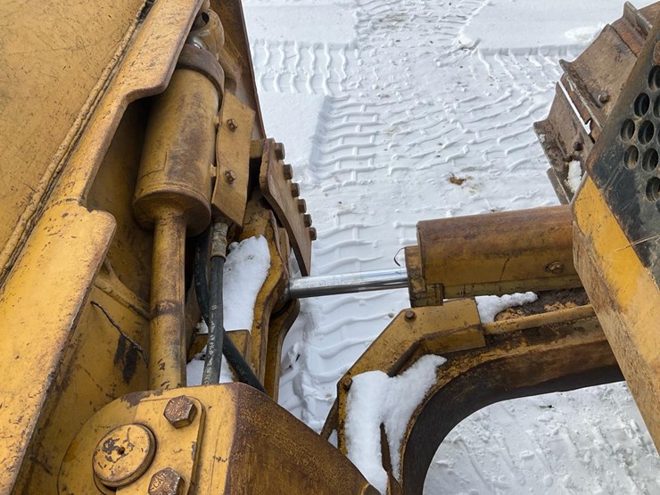 1989-caterpillar-d4h-image-16