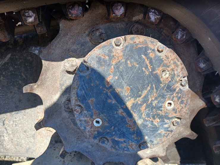 2010-kubota-svl75-image-8