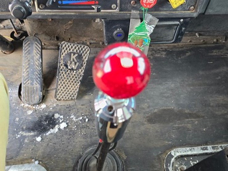 1989-kenworth-t800-image-27