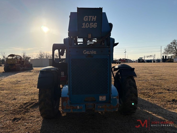 2018-genie-gth1056-image-4