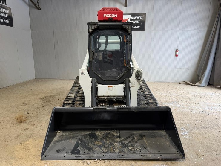 2023-bobcat-t770-image-8