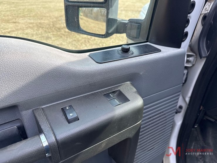 2015-ford-f450-xl-image-18