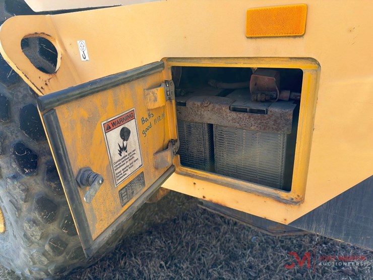 2016-volvo-sd115b-image-11