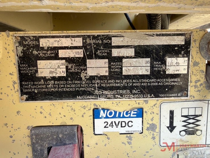 2016-jlg-1930es-image-13