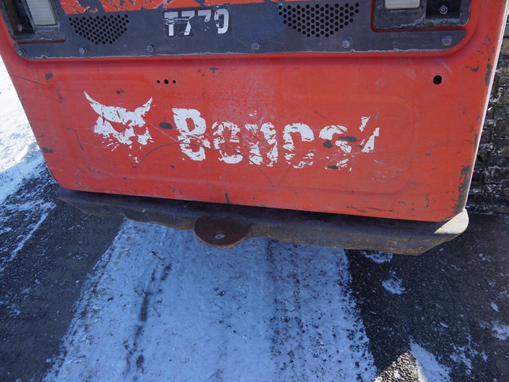 2019-bobcat-t770-image-47
