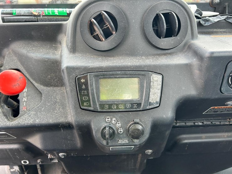 kubota-rtv1100-image-17