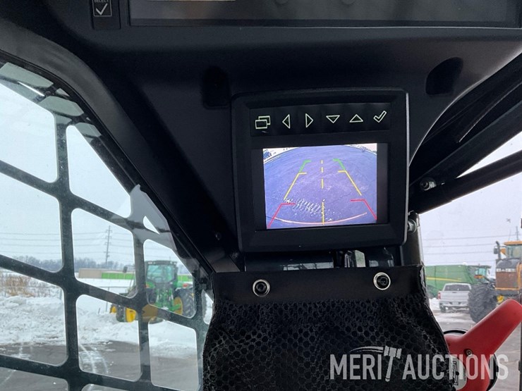 2023-deere-333g-image-26