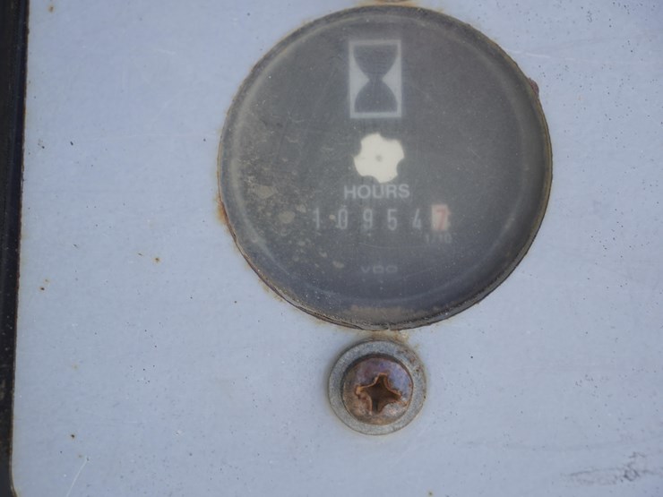 john-deere-700-image-12