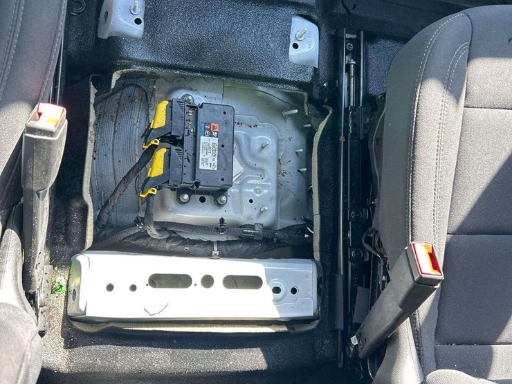 2022-chevrolet-tahoe-image-19