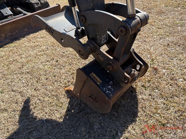 2020-deere-50g-image-11