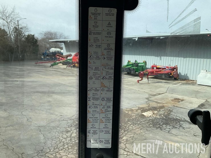 2018-deere-544k-image-62