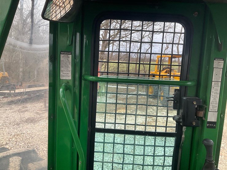 2010-deere-648h-image-19