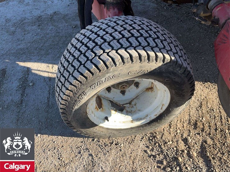 toro-31590n.-4x4-mower-image-11