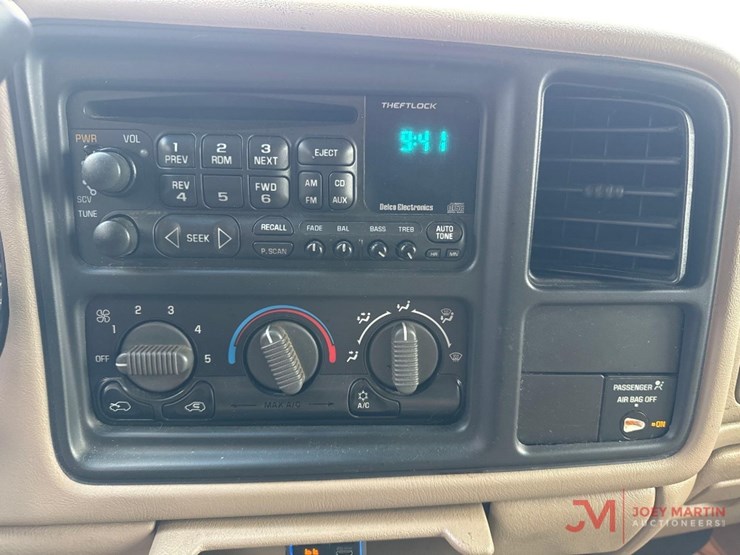 2001-sierra-3500-pickup-truck-image-52