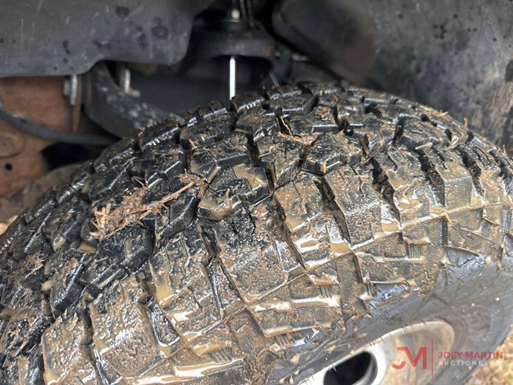 2001-sierra-3500-pickup-truck-image-34