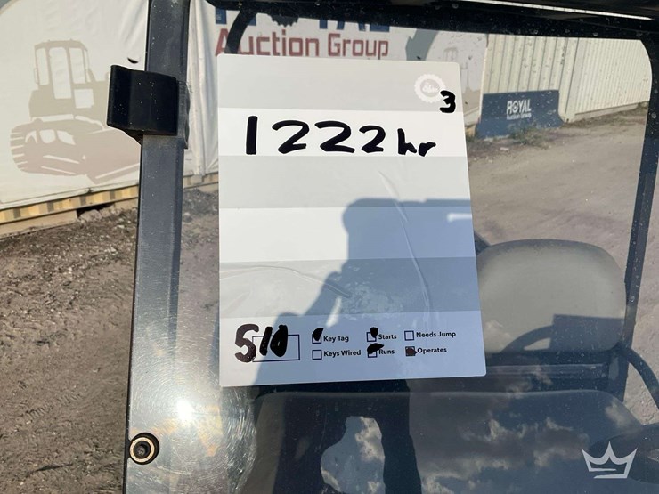 2025-electric-golf-cart-image-17