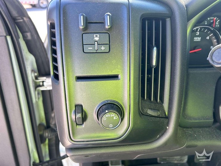 2016-chevrolet-silverado-1500-image-15