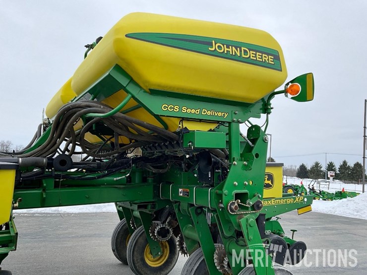 2012-john-deere-1770nt-ccs-image-15