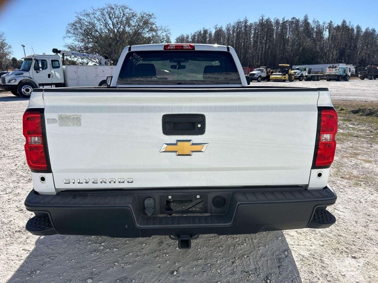 2016-chevrolet-silverado-1500-image-24