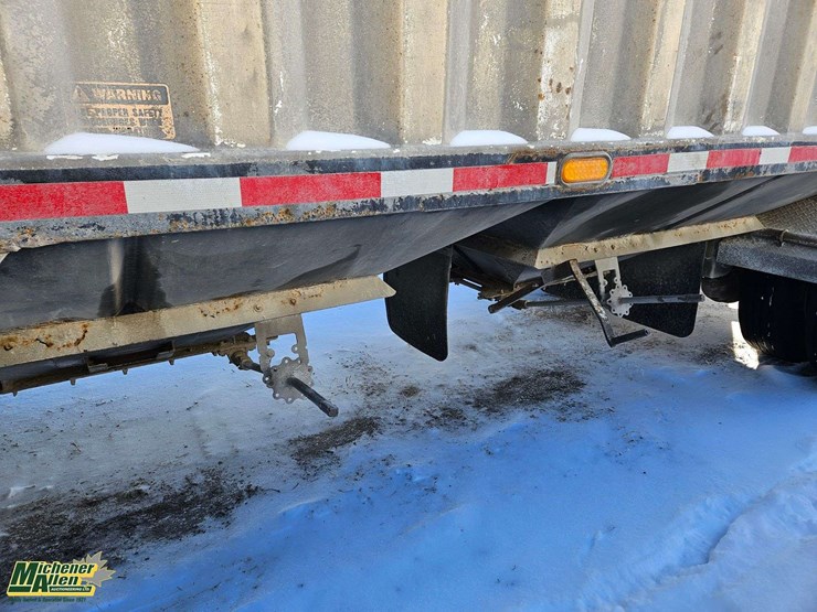 2010-doepker-tri/a-bulk-trailer-image-19