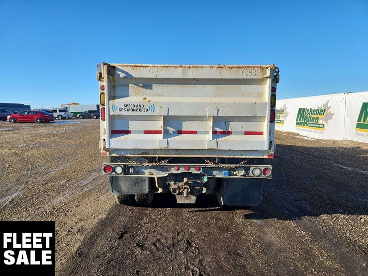 2017-international-workstar-7400-image-7