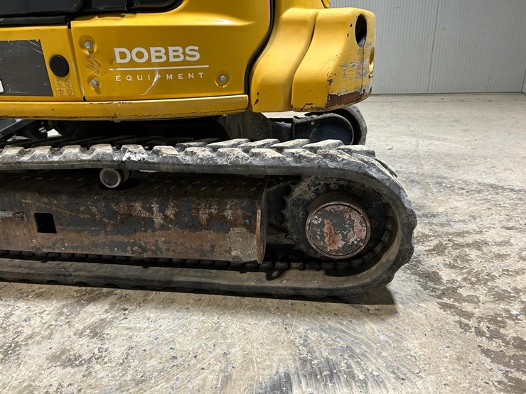 2019-deere-35g-image-17