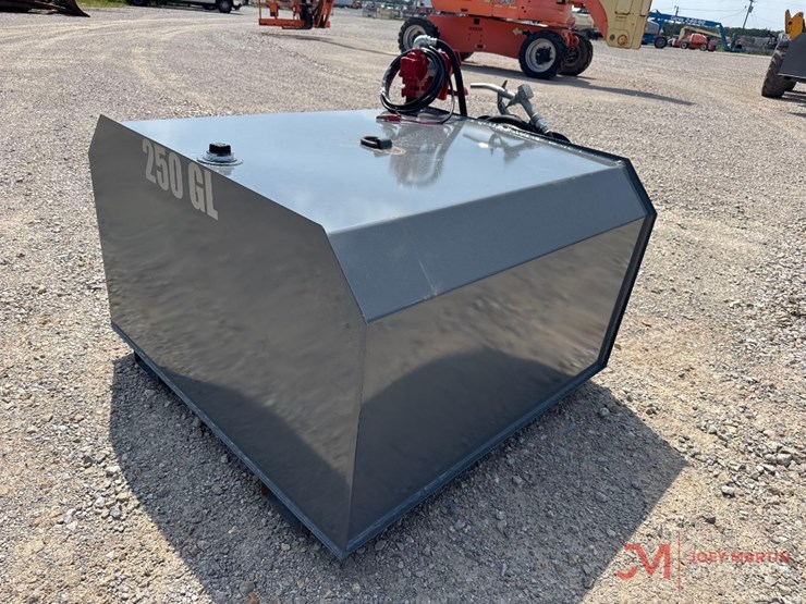 new-x-star-250-gal-fuel-transfer-tank-w/-electric-pump-image-2