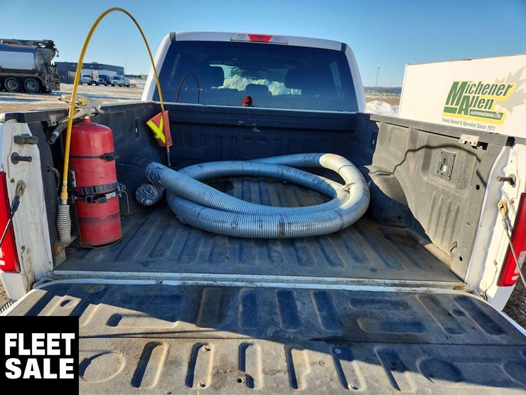 2017-ford-f150-image-27