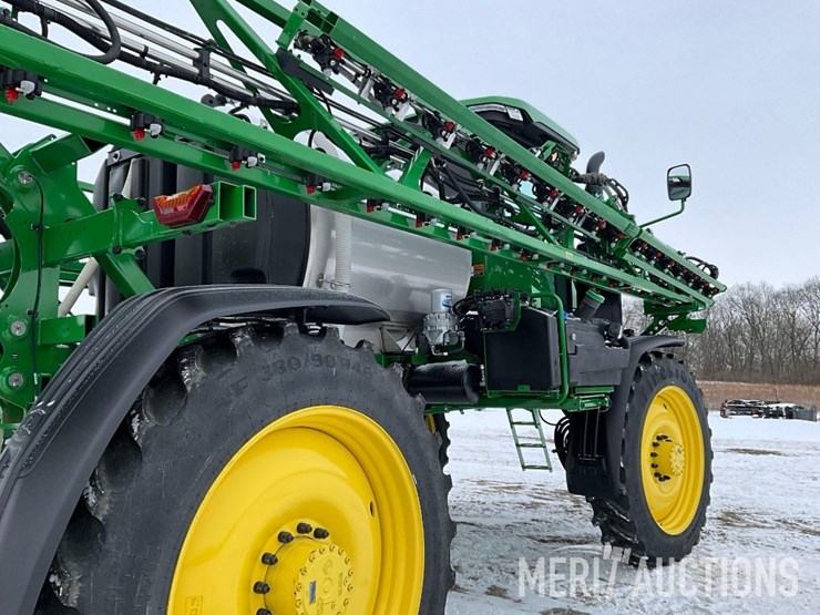 2024-john-deere-408r-image-25