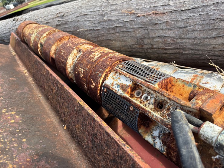 #386-•-15-hp-3-phase-4-in-well-pump-image-2