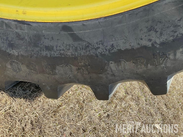 2023-john-deere-8r-370-image-21