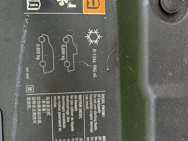 2015-chevrolet-silverado-2500hd-image-10