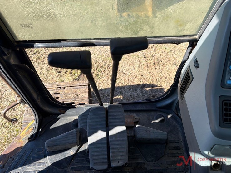 komatsu-pc138us-lc-2-image-14