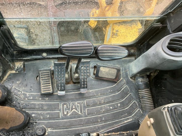 2004-caterpillar-304cr-image-13