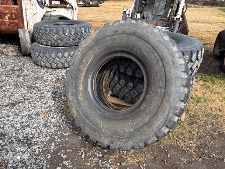 #384-•-lot-of-5-goodyear-unisteel-military-truck-tires-image-1