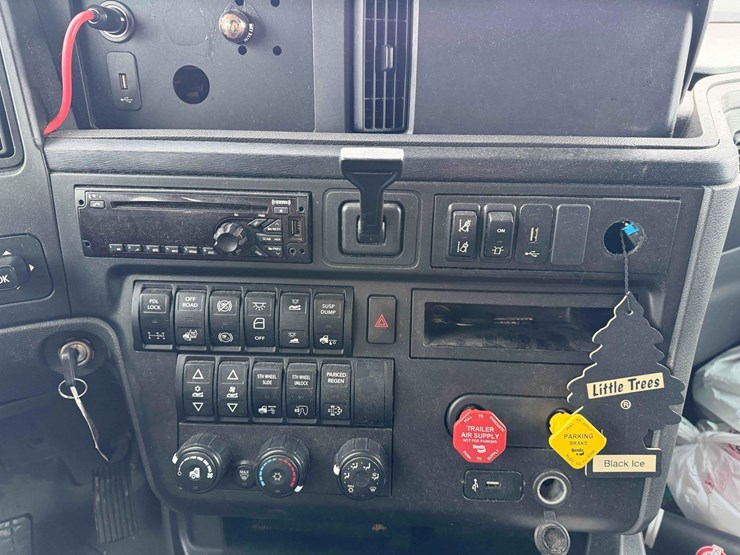 2019-international-lt-image-27