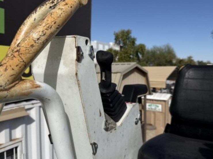 2012-international-7400-image-29