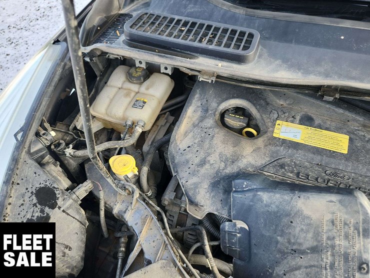 2013-ford-escape-image-26