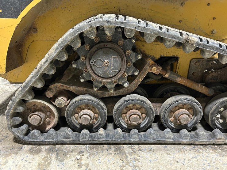 caterpillar-257b-image-14
