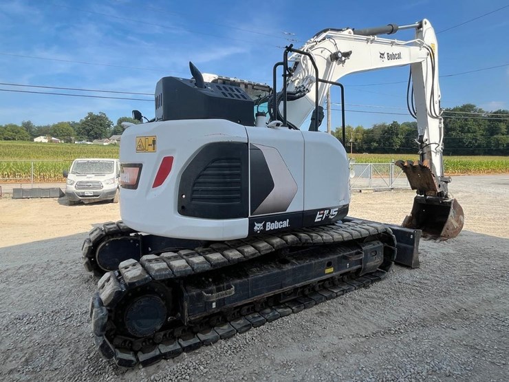 2020-bobcat-e145-image-6