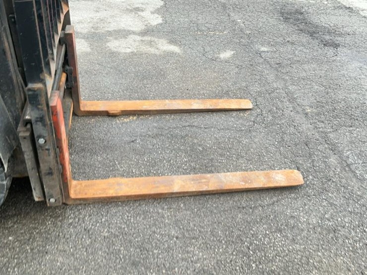 2018-toyota-8fdu25-image-28