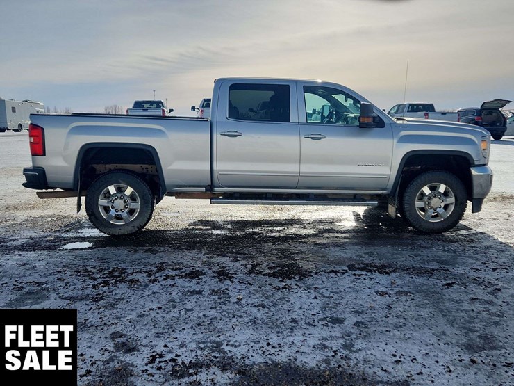 2019-gmc-sierra-2500hd-image-24