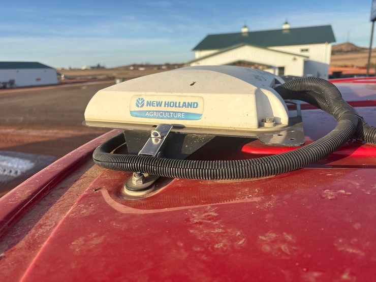 2013-case-ih-4430-patriot-sprayer-image-33