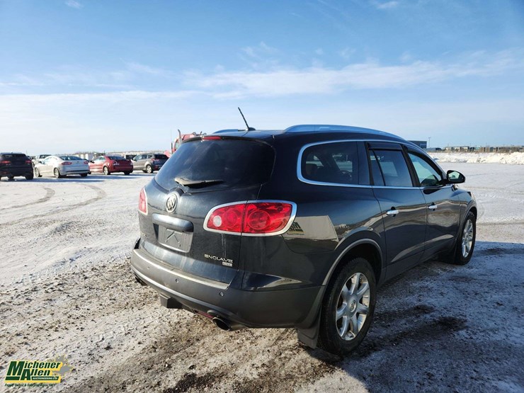 2008-buick-enclave-cxl-image-4