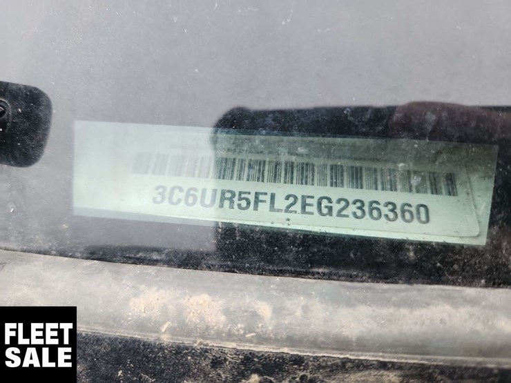 2014-ram-2500-laramie-image-14