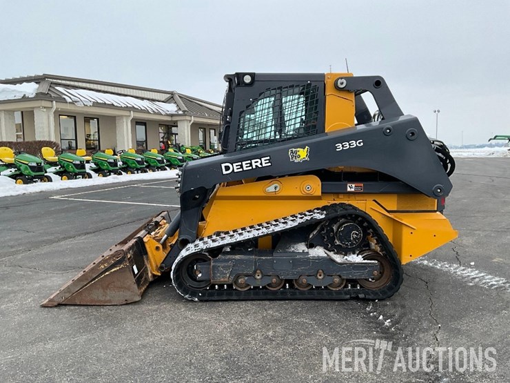 2023-deere-333g-image-3