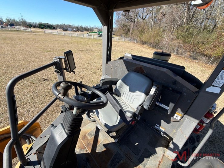 2016-volvo-sd115b-image-13