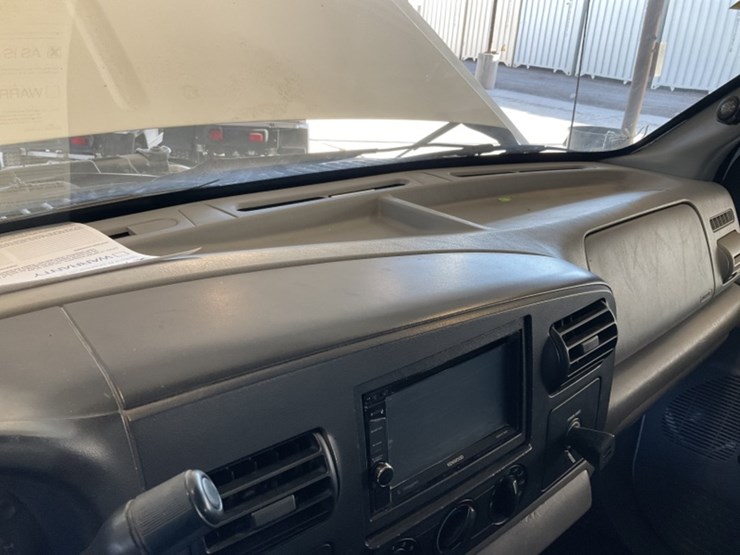 2006-ford-f350-image-19