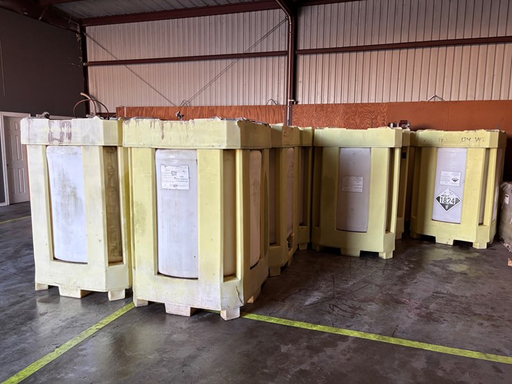 #434-•-lot-of-(6)-330-gal-spider-tanks-image-1